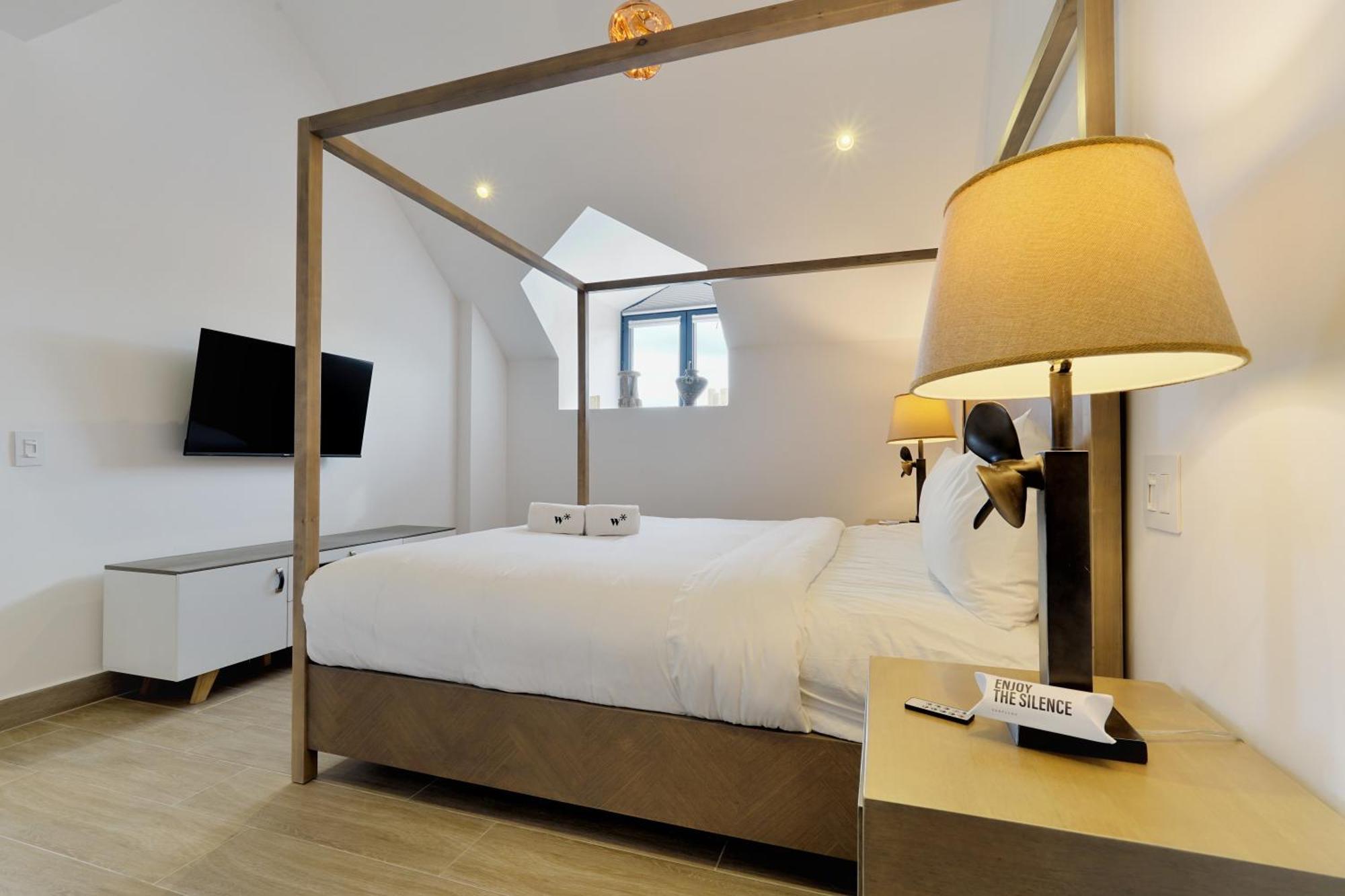 Fancy 1br With Private Rooftop In Casco Viejo *