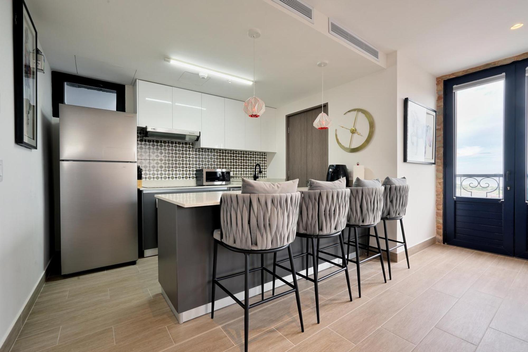 Fancy 1br With Private Rooftop In Casco Viejo * Ciudad de Panamá